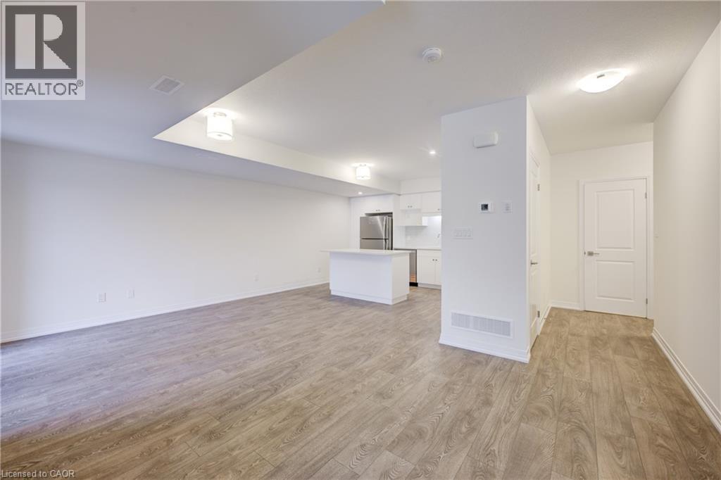 38 Urbane Boulevard, Kitchener, Ontario  N2E 0H8 - Photo 4 - 40776967