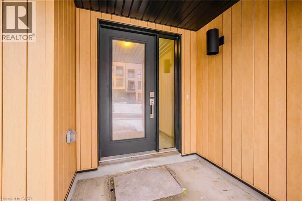 15 Urbane Boulevard, Kitchener, Ontario  N2E 0H8 - Photo 3 - 40776957