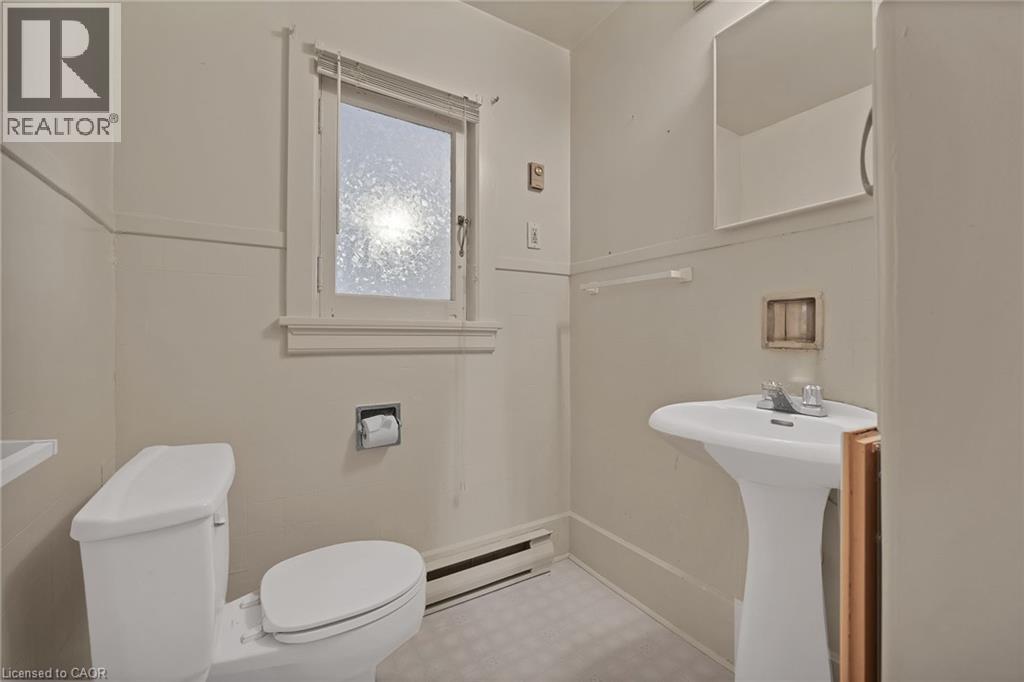 59 Regina Street N, Waterloo, Ontario  N2J 3A6 - Photo 46 - 40777416