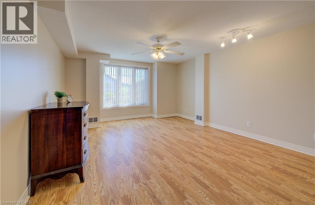 165 Chandos Drive Unit# 40, Kitchener, Ontario  N2A 4A2 - Photo 33 - 40775141