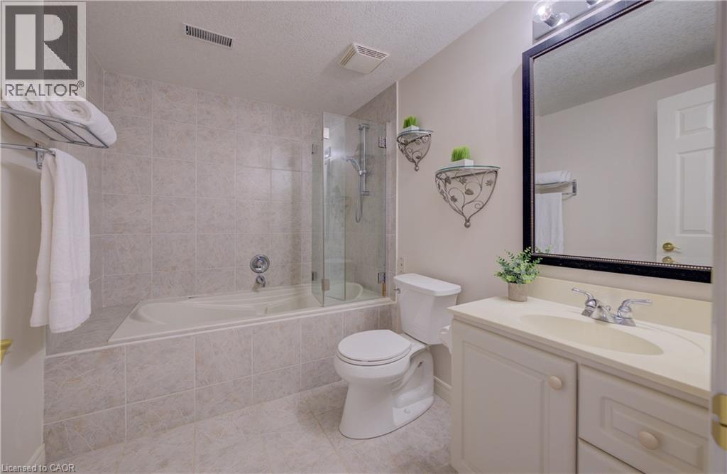 165 Chandos Drive Unit# 40, Kitchener, Ontario  N2A 4A2 - Photo 35 - 40775141