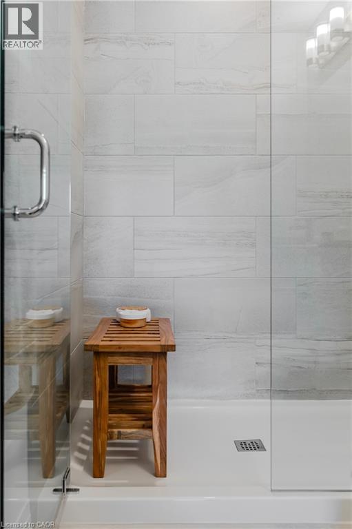 704 Benninger Drive, Kitchener, Ontario  N2E 0H8 - Photo 13 - 40774222