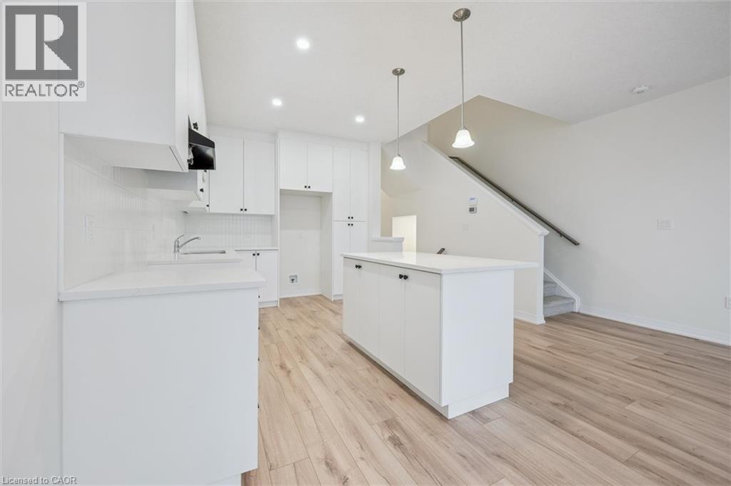 105 Winter Wren Crescent, Kitchener, Ontario  N2P 0K7 - Photo 12 - 40791709