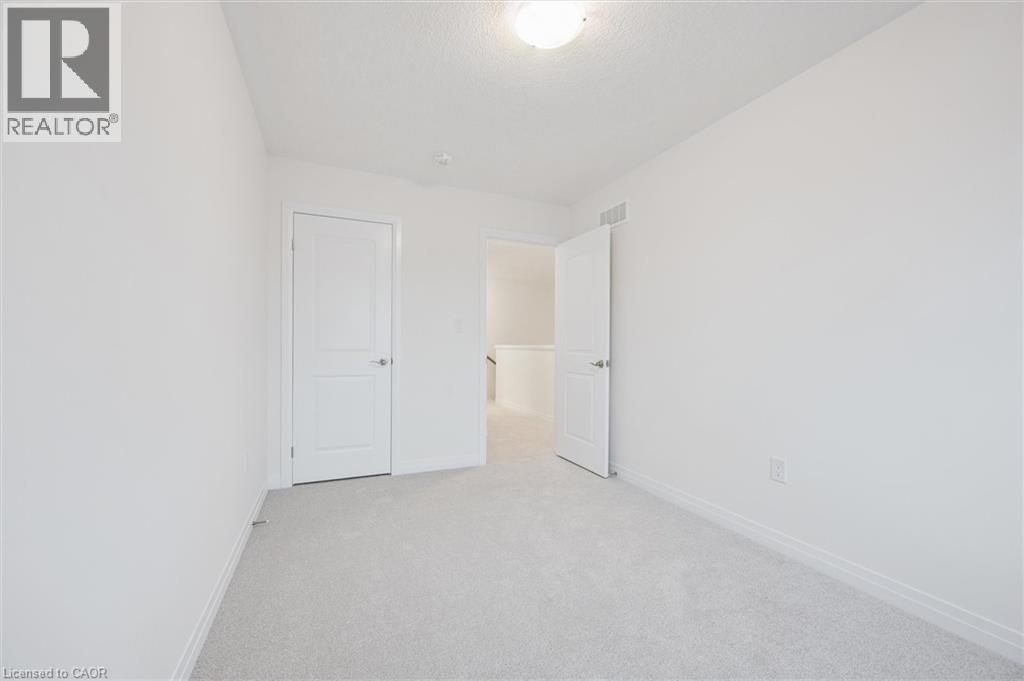 105 Winter Wren Crescent, Kitchener, Ontario  N2P 0K7 - Photo 34 - 40791709