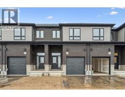 <div class="price">$689,990</div> 105 Winter Wren Crescent<br>Kitchener, Ontario<br><div class='bed_bath'>4 Bed | 2 Bath</div>