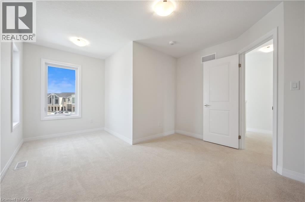 15 Stauffer Woods Trail Unit# C9, Kitchener, Ontario  N2P 2P4 - Photo 17 - 40794072