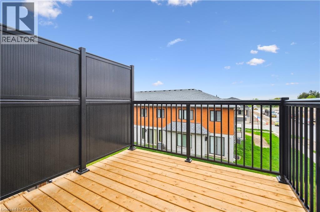 15 Stauffer Woods Trail Unit# C9, Kitchener, Ontario  N2P 2P4 - Photo 28 - 40794072