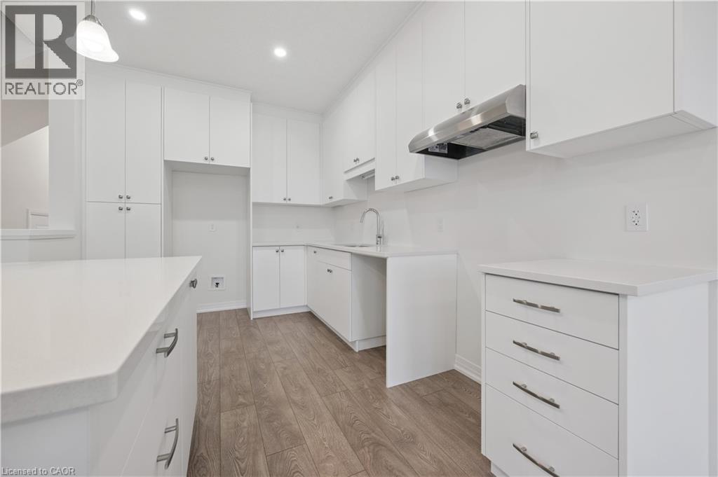 107 Winter Wren Crescent, Kitchener, Ontario  N2P 0K7 - Photo 11 - 40796650