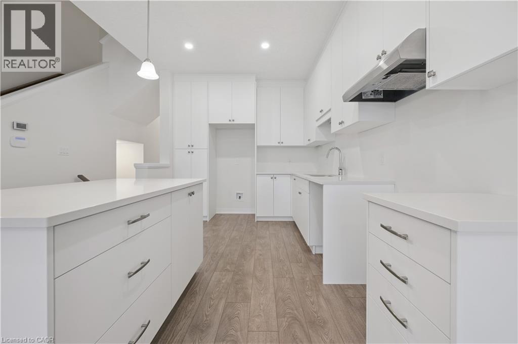 107 Winter Wren Crescent, Kitchener, Ontario  N2P 0K7 - Photo 12 - 40796650