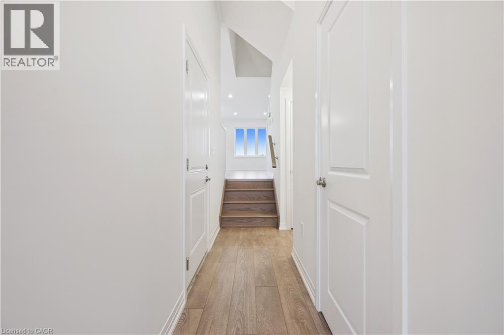 107 Winter Wren Crescent, Kitchener, Ontario  N2P 0K7 - Photo 5 - 40796650