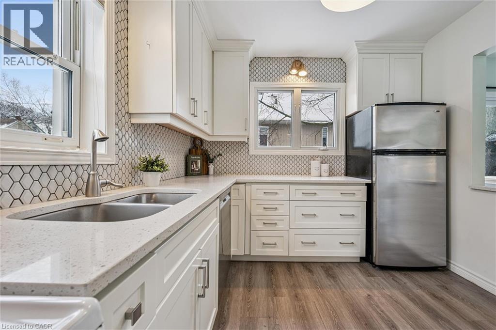 56 John Street W, Waterloo, Ontario  N2L 1B4 - Photo 15 - 40796023