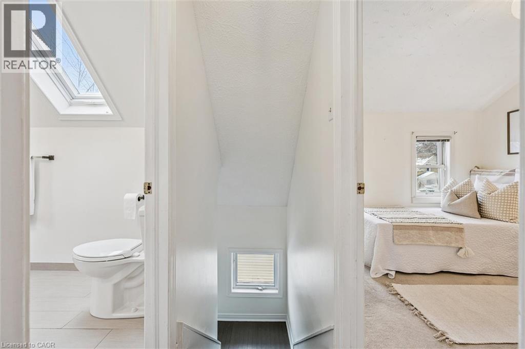 56 John Street W, Waterloo, Ontario  N2L 1B4 - Photo 17 - 40796023