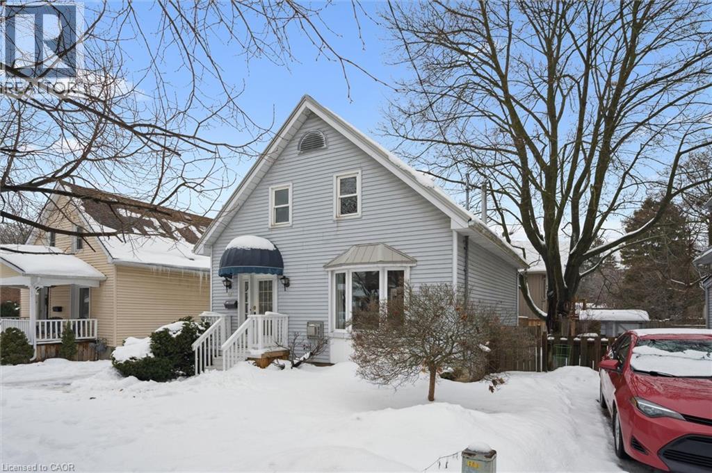 56 John Street W, Waterloo, Ontario  N2L 1B4 - Photo 2 - 40796023