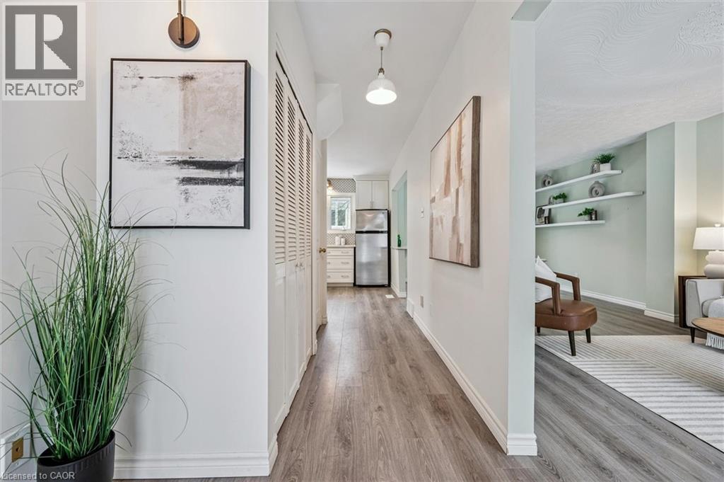 56 John Street W, Waterloo, Ontario  N2L 1B4 - Photo 5 - 40796023