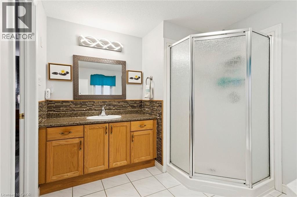 6 Heatherwood Place, Kitchener, Ontario  N2N 3N7 - Photo 26 - 40797085