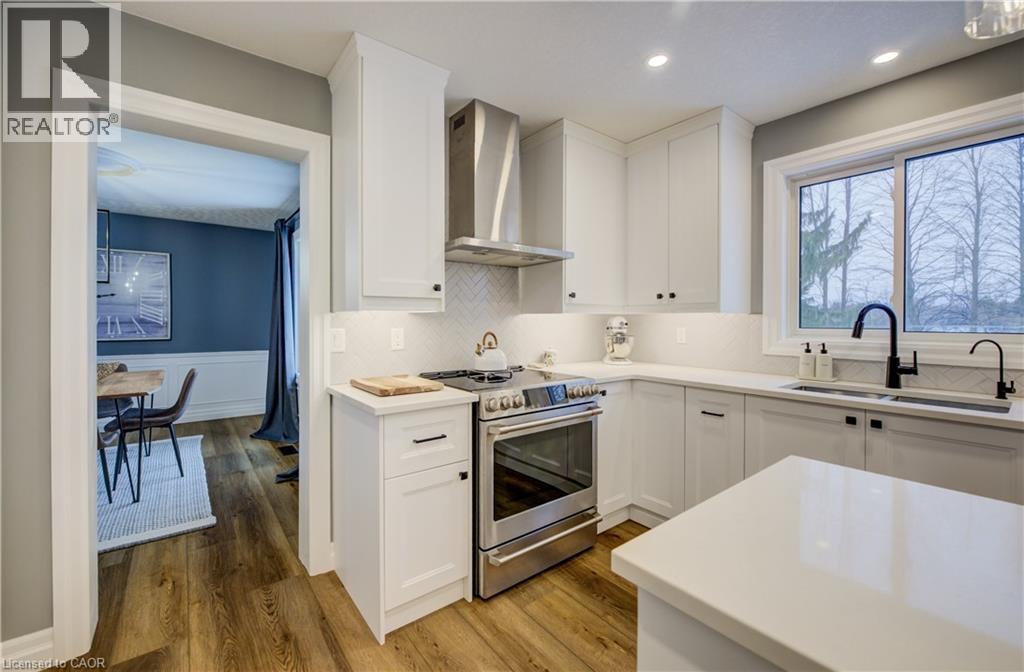 451 Knightsbridge Court, Waterloo, Ontario  N2T 2G5 - Photo 17 - 40798004