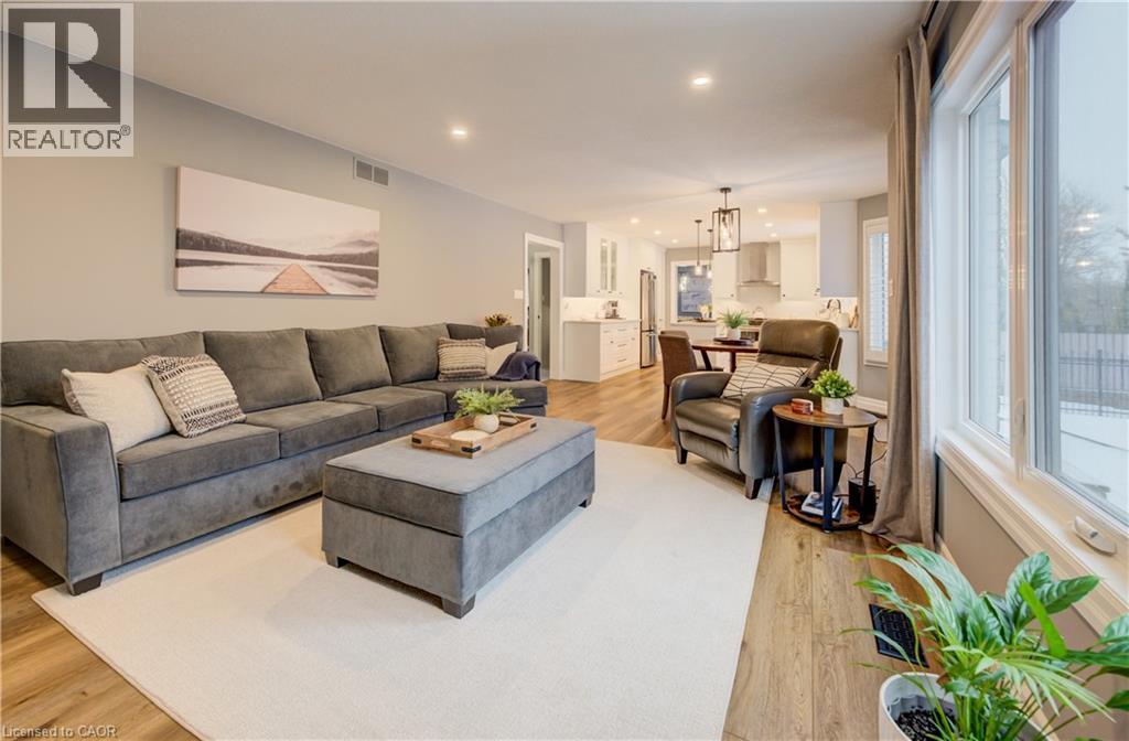 451 Knightsbridge Court, Waterloo, Ontario  N2T 2G5 - Photo 24 - 40798004