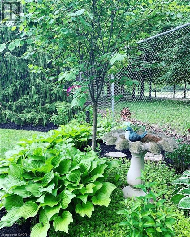 451 Knightsbridge Court, Waterloo, Ontario  N2T 2G5 - Photo 45 - 40798004