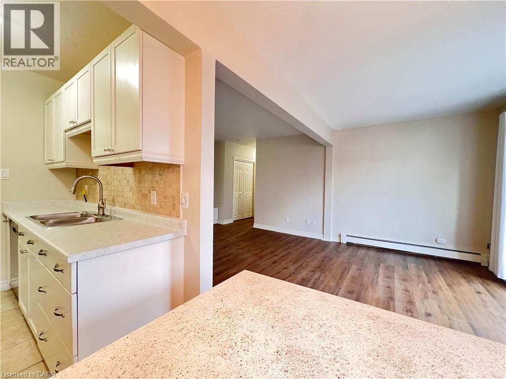 283 Fairway Road N Unit# 106, Kitchener, Ontario  N2A 2P1 - Photo 15 - 40798132