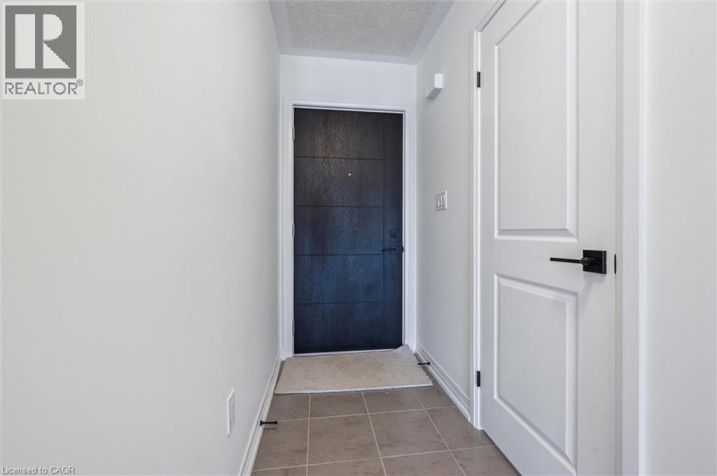 23 Benninger Drive, Kitchener, Ontario  N2E 0K4 - Photo 3 - 40798031