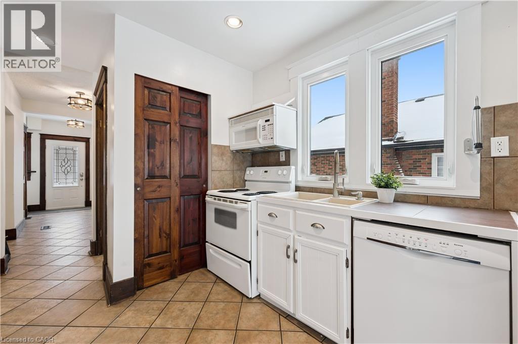 32 Dane Street, Kitchener, Ontario  N2H 3H7 - Photo 14 - 40796418