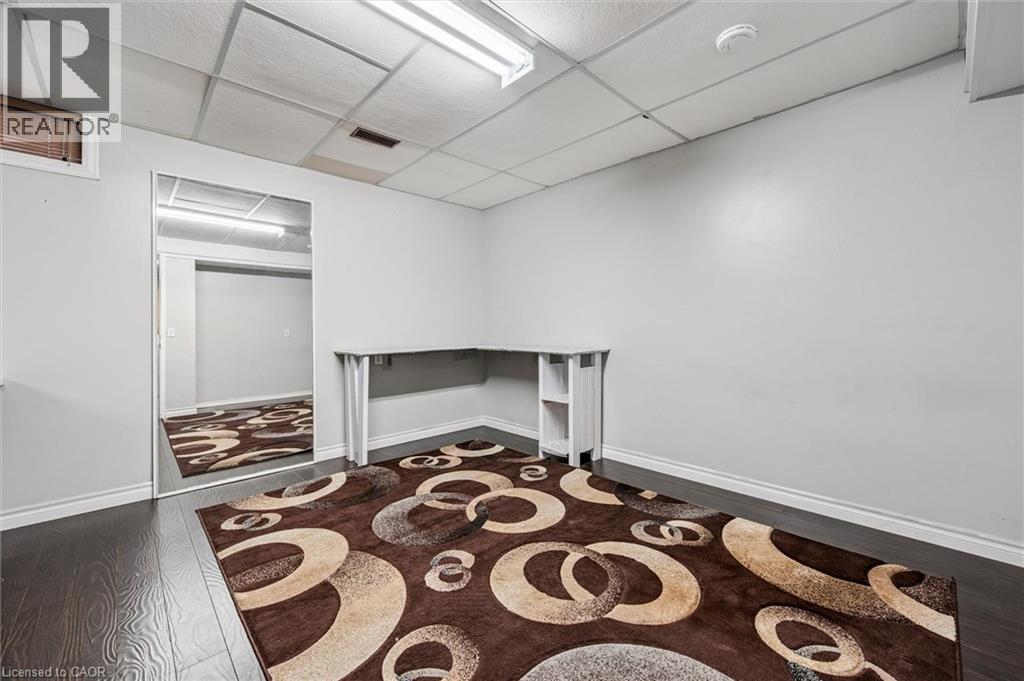 263 The Country Way, Kitchener, Ontario  N2E 2V6 - Photo 32 - 40798395