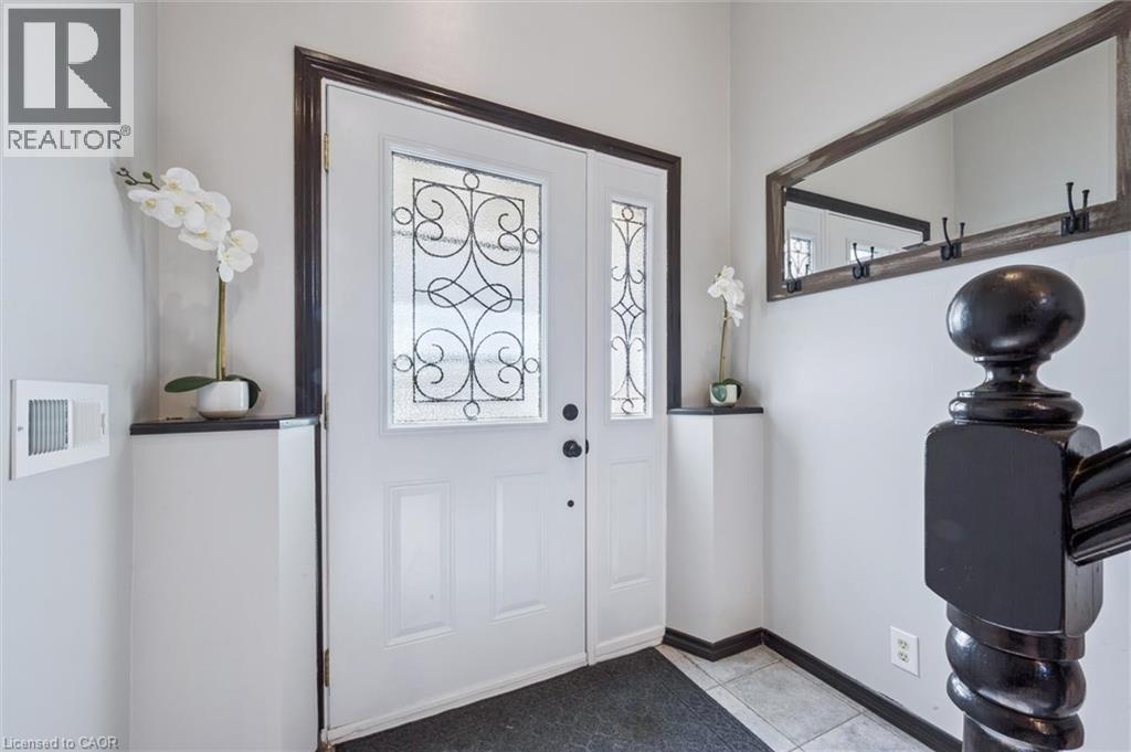 263 The Country Way, Kitchener, Ontario  N2E 2V6 - Photo 5 - 40798395