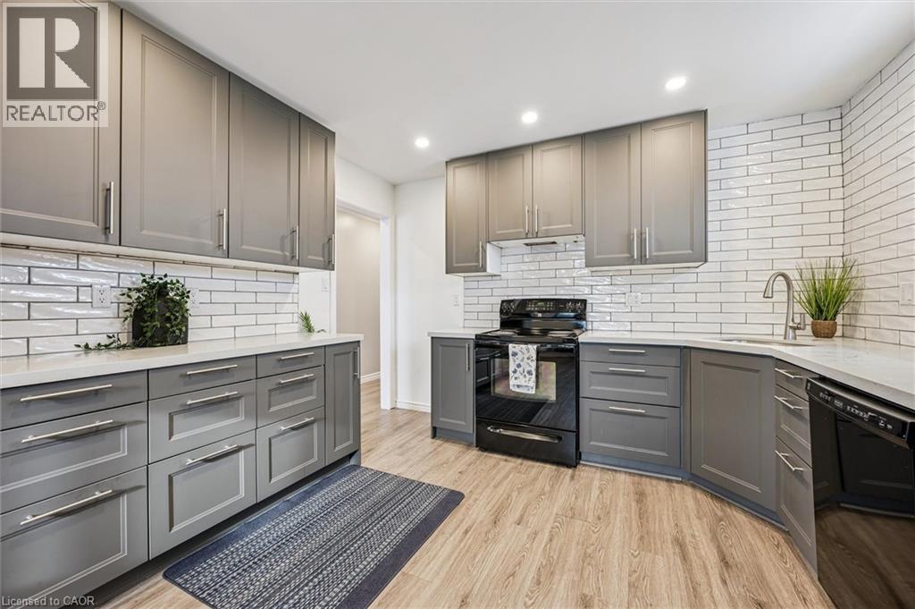 263 The Country Way, Kitchener, Ontario  N2E 2V6 - Photo 8 - 40798395