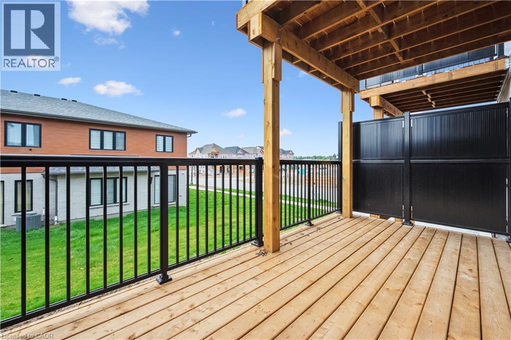 15 Stauffer Woods Trail Unit# B8, Kitchener, Ontario  N2P 2P4 - Photo 12 - 40799916