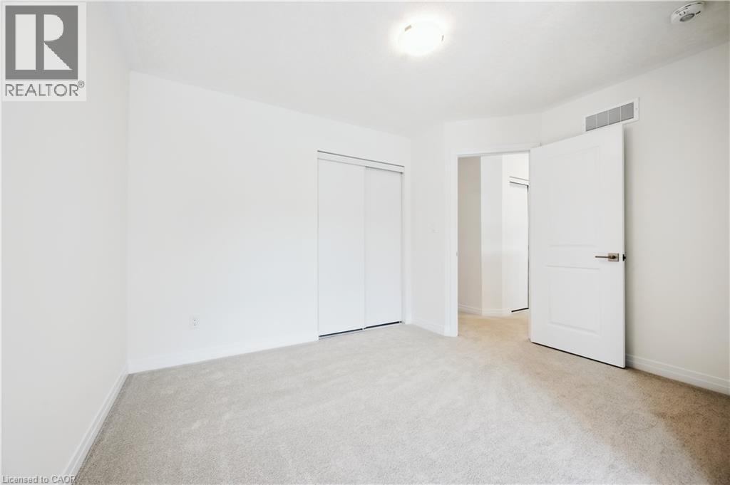 15 Stauffer Woods Trail Unit# B8, Kitchener, Ontario  N2P 2P4 - Photo 19 - 40799916