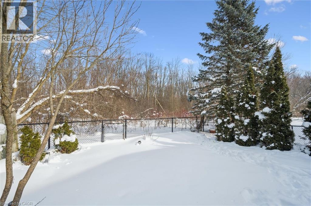 255 Pineland Place Unit# Main, Waterloo, Ontario  N2T 2S4 - Photo 4 - 40800155