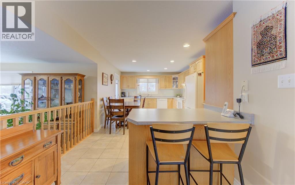 505 Sandbanks Crescent, Waterloo, Ontario  N2V 2J3 - Photo 13 - 40802574