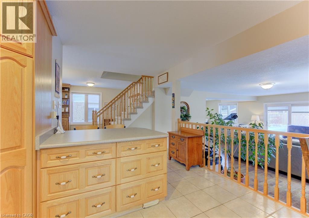 505 Sandbanks Crescent, Waterloo, Ontario  N2V 2J3 - Photo 20 - 40802574