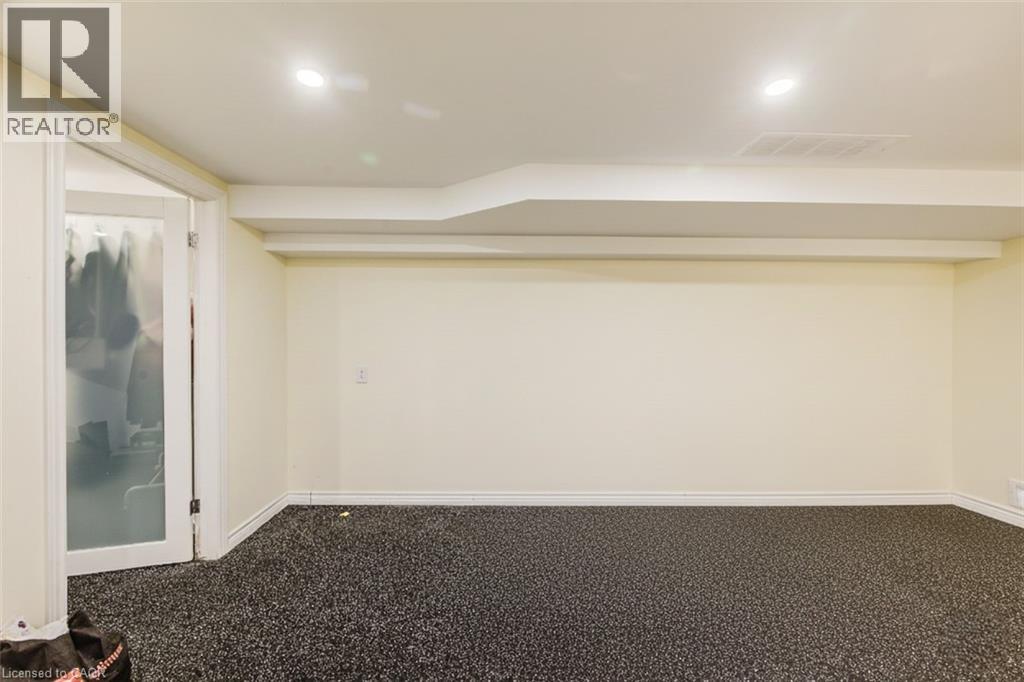 284 Westcourt Place, Waterloo, Ontario  N2L 2R7 - Photo 20 - 40802611