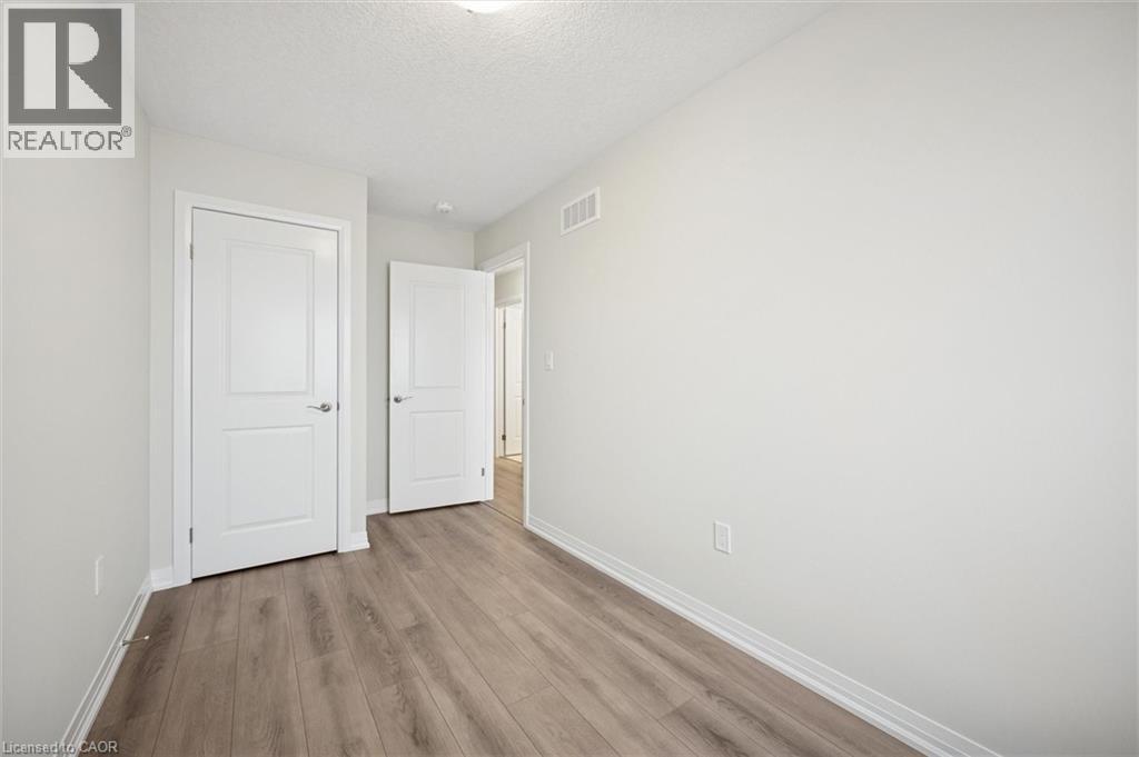 115 Winter Wren Crescent, Kitchener, Ontario  N2P 0K7 - Photo 17 - 40805398