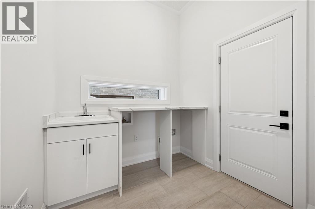 702 Autumn Willow Drive, Waterloo, Ontario  N2V 0H8 - Photo 24 - 40809037