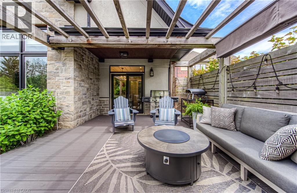 905 Old Cottage Court, Kitchener, Ontario  N2K 4K2 - Photo 38 - 40805217