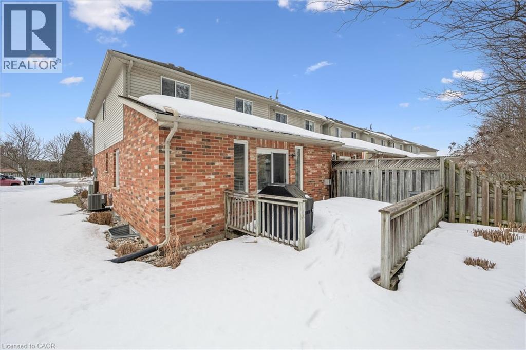 656 Inglis Falls Place, Waterloo, Ontario  N2V 2L4 - Photo 35 - 40800893