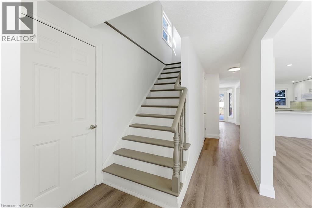 16 Thornbush Crescent, Waterloo, Ontario  N2T 1B2 - Photo 14 - 40807848