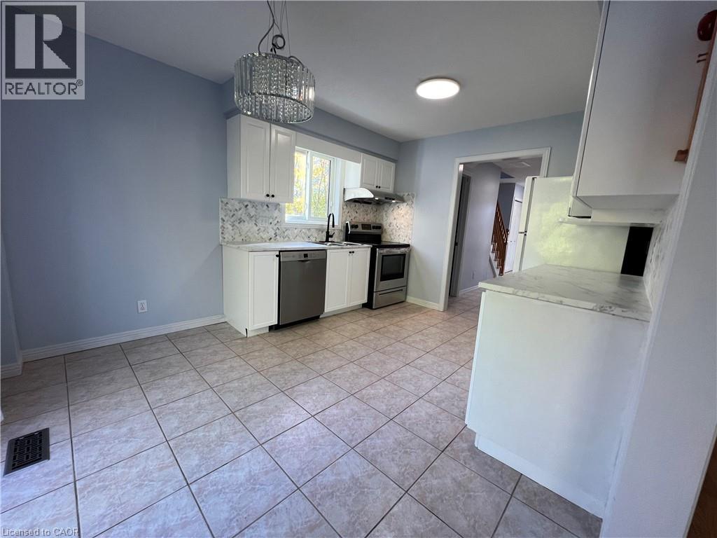 192 Northampton Crescent Unit# B, Waterloo, Ontario  N2T 2M5 - Photo 11 - 40810405