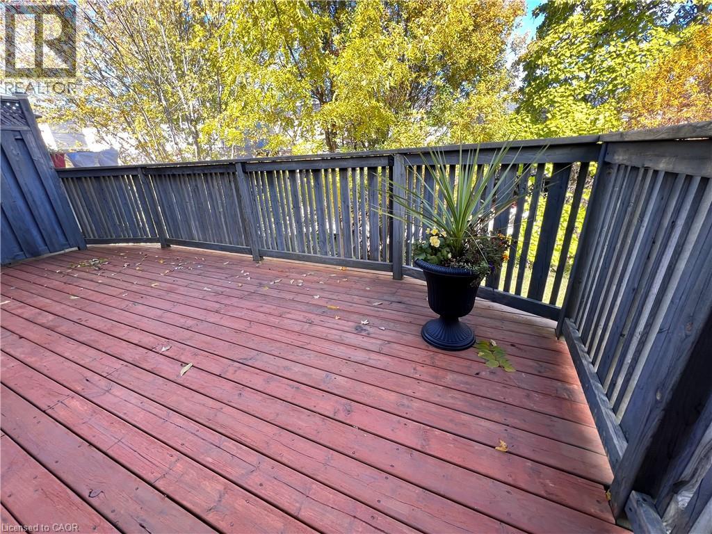 192 Northampton Crescent Unit# B, Waterloo, Ontario  N2T 2M5 - Photo 30 - 40810405