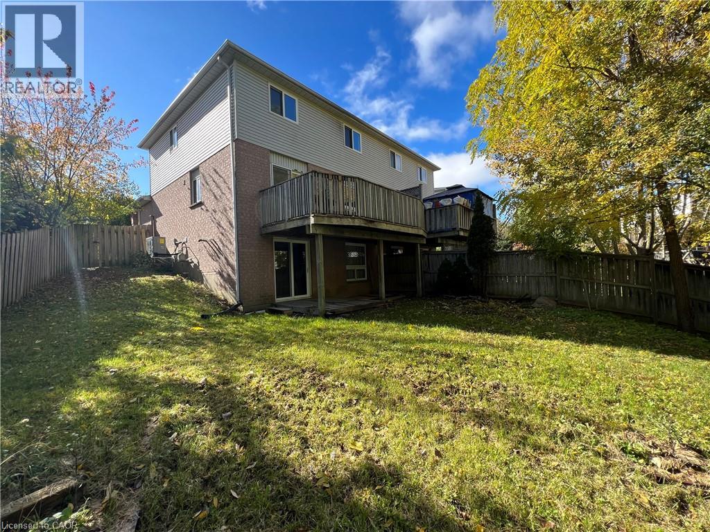 192 Northampton Crescent Unit# B, Waterloo, Ontario  N2T 2M5 - Photo 35 - 40810405