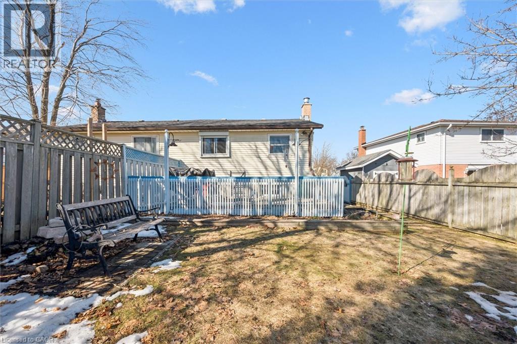 303 Mayview Crescent Unit# A, Waterloo, Ontario  N2V 1P5 - Photo 39 - 40809604