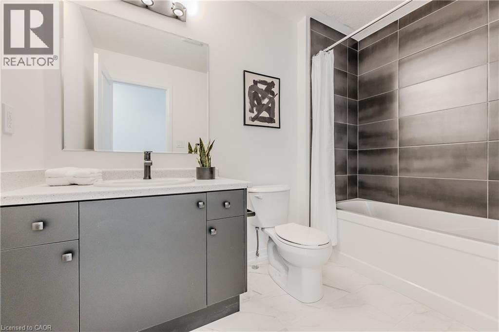 15 Stauffer Woods Trail Unit# A4, Kitchener, Ontario  N2P 2P4 - Photo 33 - 40811574