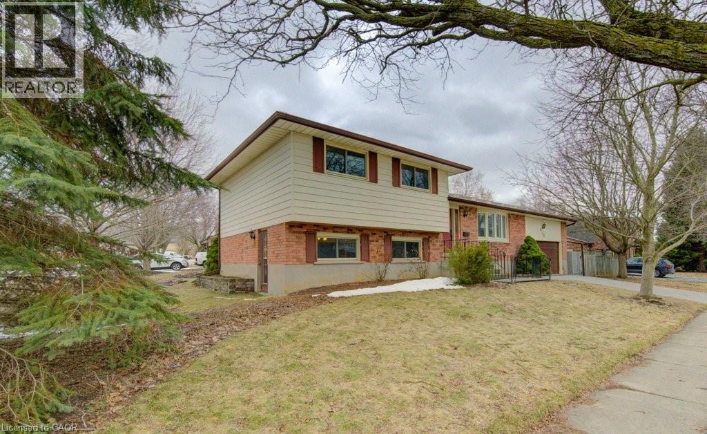 612 Green Meadow Crescent, Waterloo, Ontario  N2V 1E2 - Photo 2 - 40812372