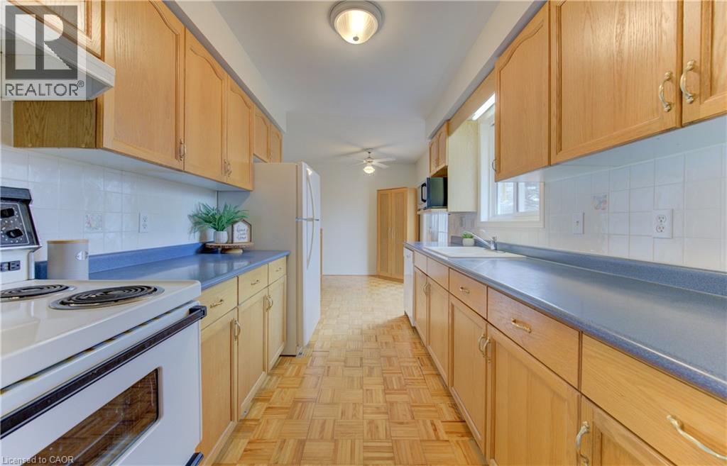 655 Jacob Lane Unit# B, Waterloo, Ontario  N2V 2G9 - Photo 14 - 40812041