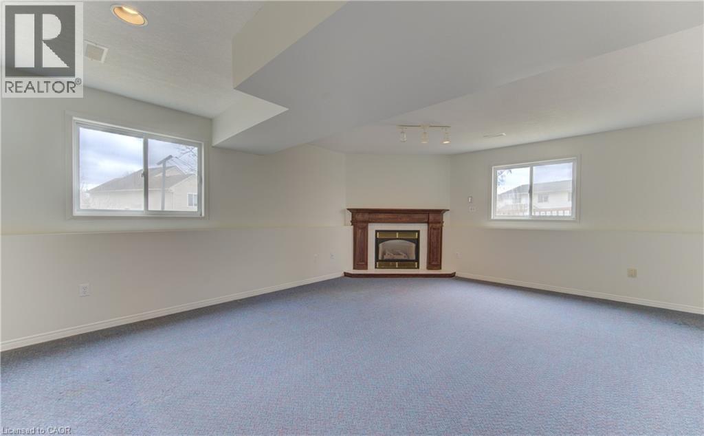 655 Jacob Lane Unit# B, Waterloo, Ontario  N2V 2G9 - Photo 29 - 40812041