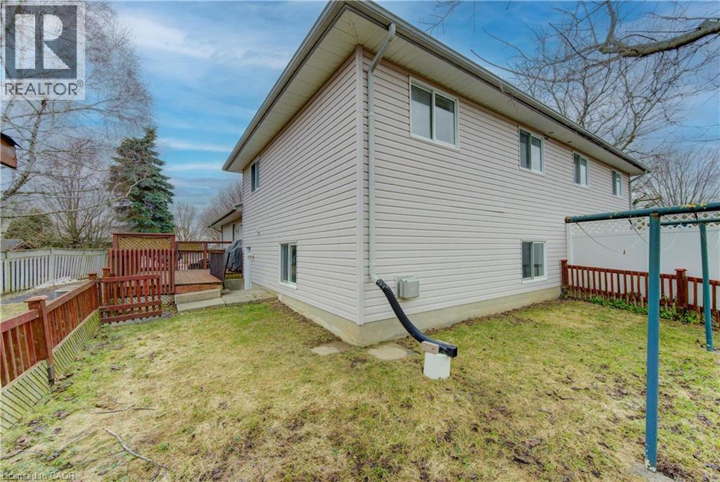 655 Jacob Lane Unit# B, Waterloo, Ontario  N2V 2G9 - Photo 35 - 40812041