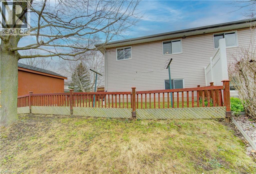 655 Jacob Lane Unit# B, Waterloo, Ontario  N2V 2G9 - Photo 37 - 40812041