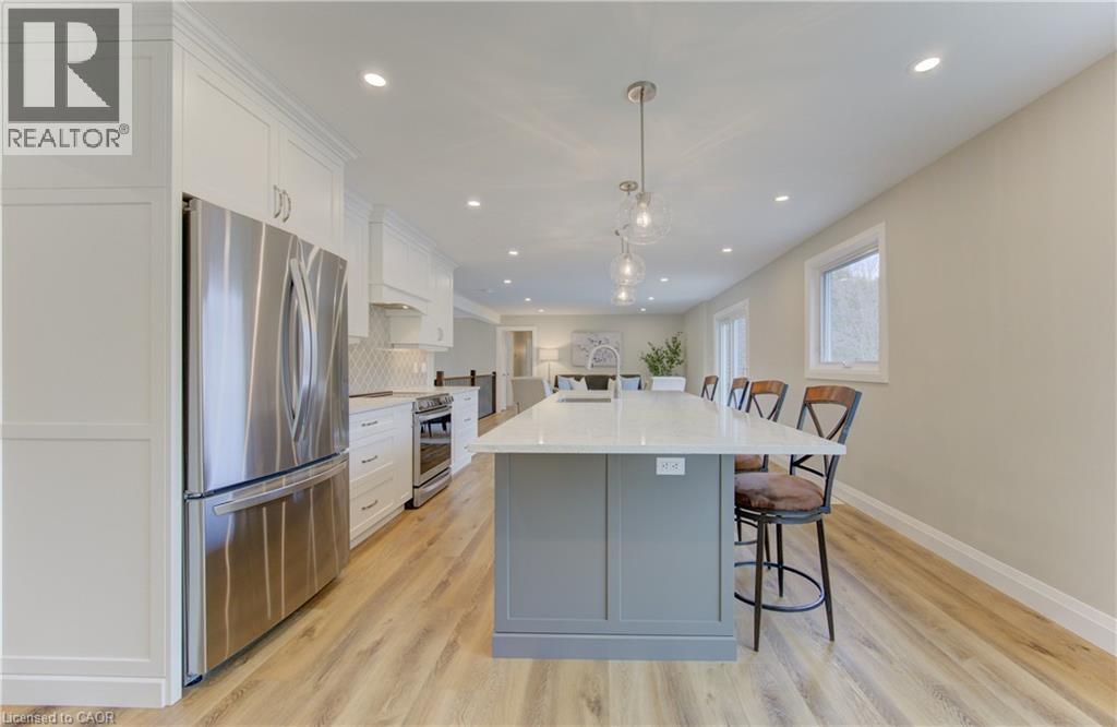 395 Warrington Drive, Waterloo, Ontario  N2L 2P7 - Photo 17 - 40812035